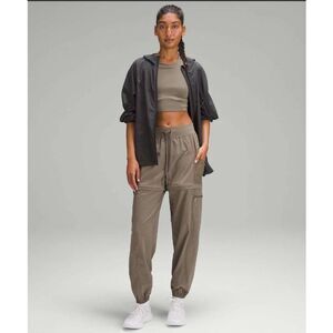 Lululemon Convertible High-Rise Hiking Jogger *WovenAir Pants/Shorts Taupe Size